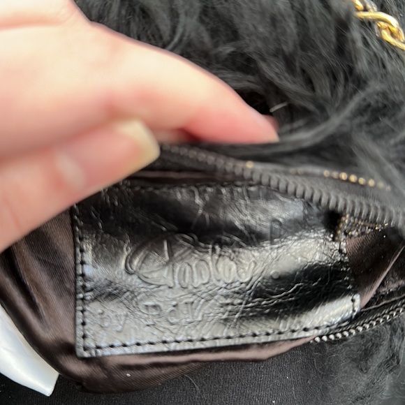 Paola by PDL fur wristlet - Picture 3 of 4